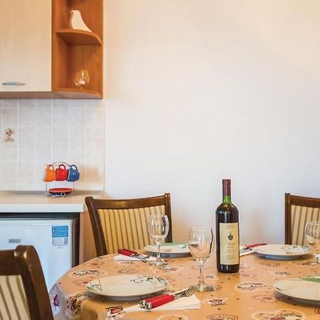 Vacation Apartments Feniks Tučepi Εξωτερικό φωτογραφία