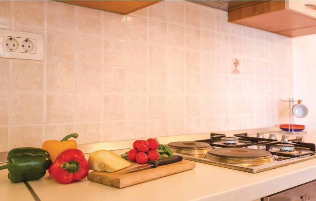 Vacation Apartments Feniks Tučepi Εξωτερικό φωτογραφία