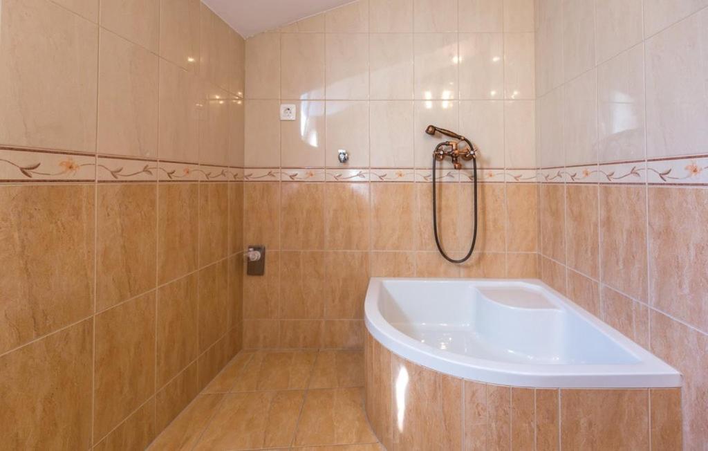 Vacation Apartments Feniks Tučepi Εξωτερικό φωτογραφία