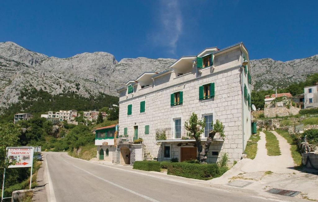 Vacation Apartments Feniks Tučepi Εξωτερικό φωτογραφία