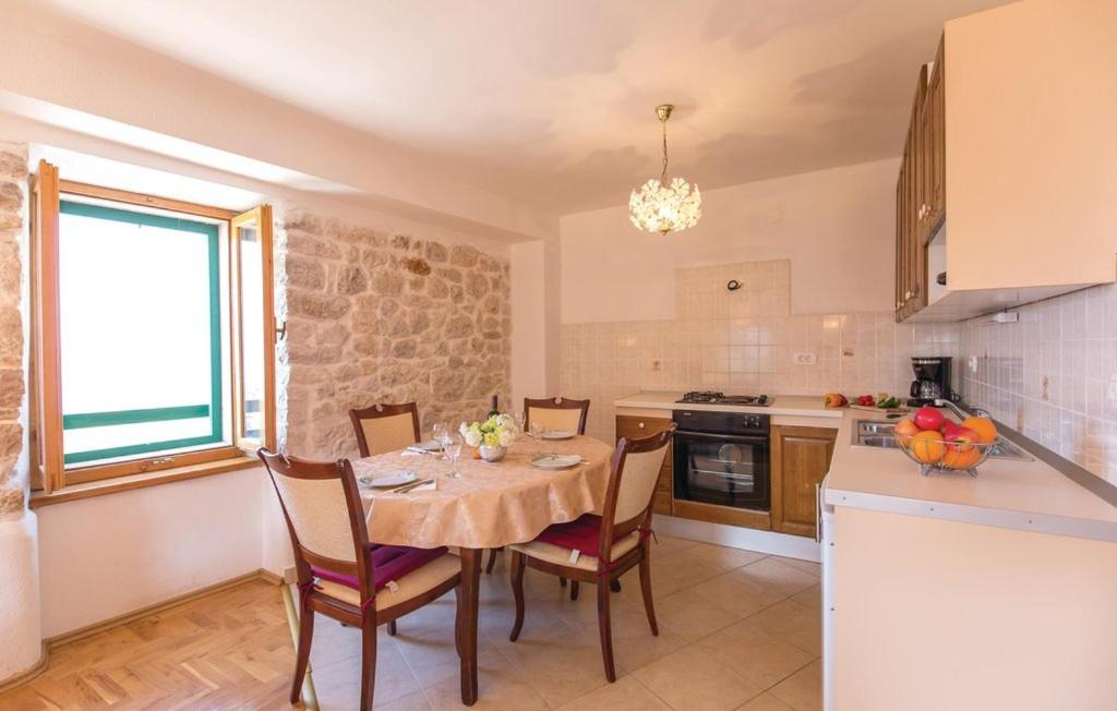 Vacation Apartments Feniks Tučepi Εξωτερικό φωτογραφία