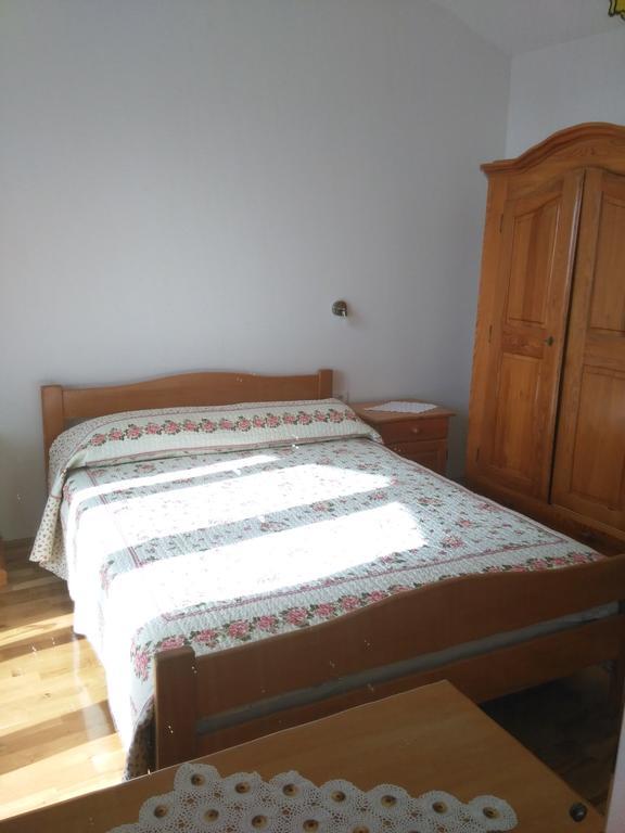 Vacation Apartments Feniks Tučepi Δωμάτιο φωτογραφία