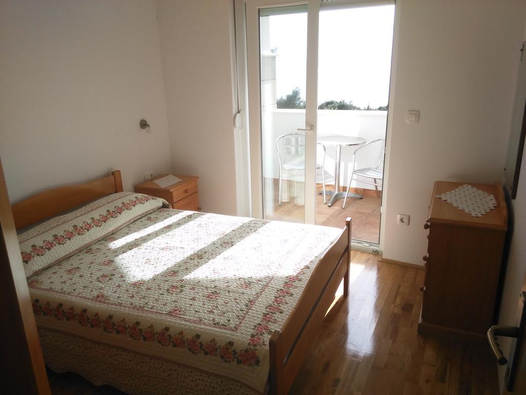 Vacation Apartments Feniks Tučepi Εξωτερικό φωτογραφία