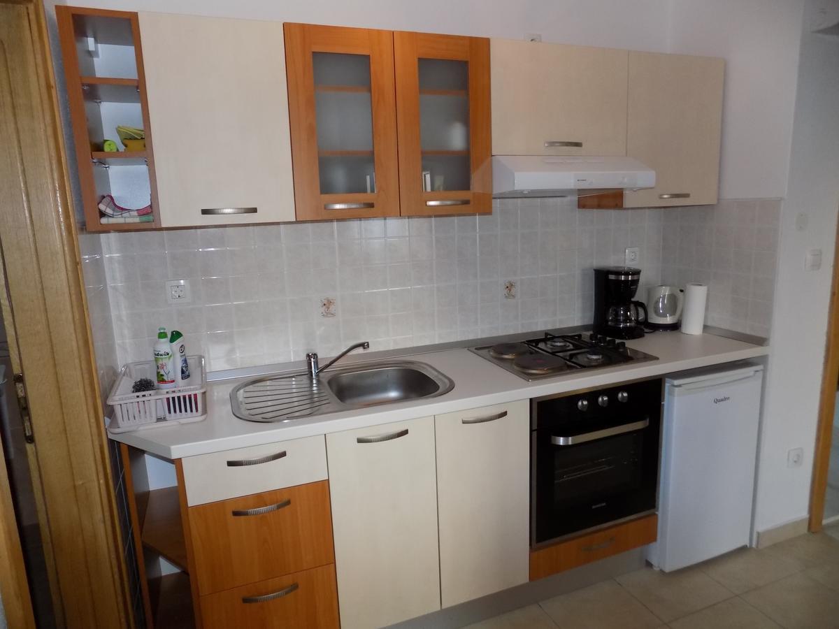 Vacation Apartments Feniks Tučepi Εξωτερικό φωτογραφία