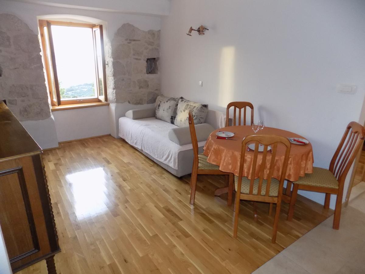 Vacation Apartments Feniks Tučepi Εξωτερικό φωτογραφία